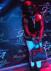 Meet your Posher, Elisa